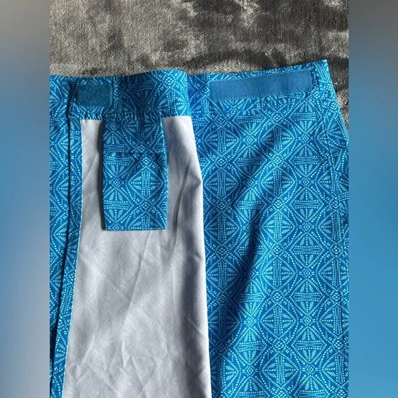 RipSkirt Hawaii Batik Pearl Wrap Skirt Size Large Blue Length 2 UPF 50+ - Picture 3 of 7